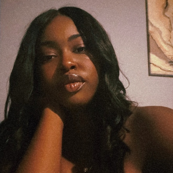 danielle_dee804